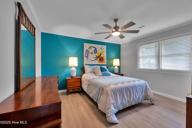 207 College Avenue, Washington, NC 27889