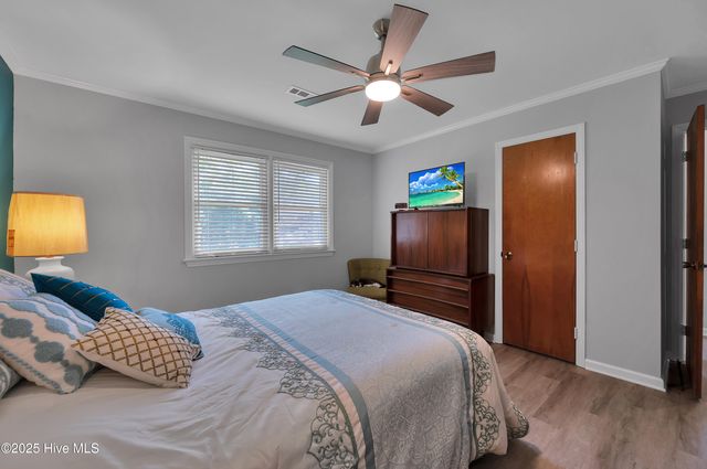 207 College Avenue, Washington, NC 27889