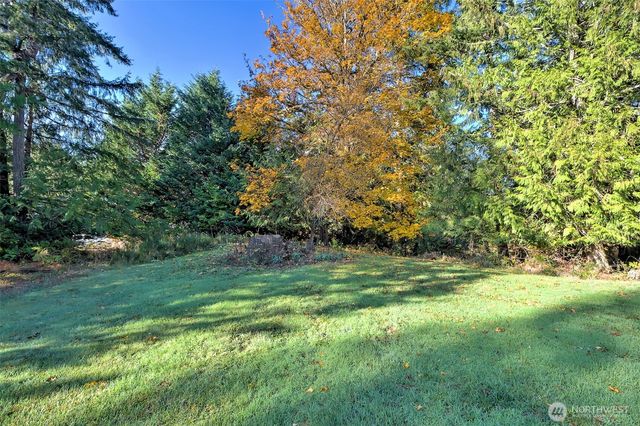 65 E South Island Drive, Shelton, WA 98584