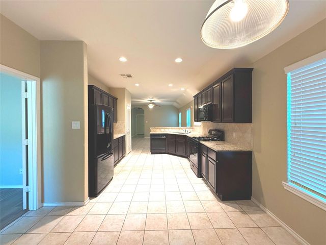 1626 Thornhollow Drive, Houston, TX 77014