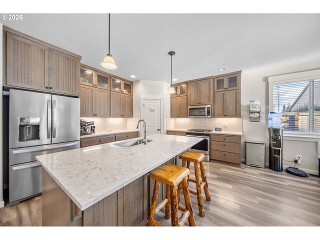 12089 TOLSTRUP Dr, Oregon City, OR 97045