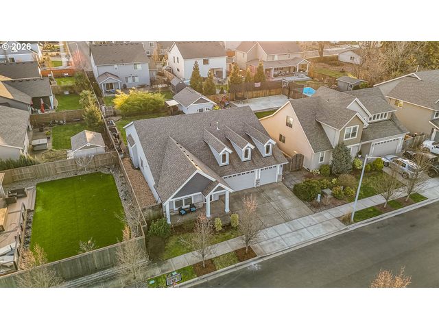 12089 TOLSTRUP Dr, Oregon City, OR 97045