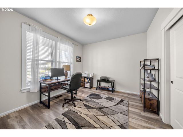 12089 TOLSTRUP Dr, Oregon City, OR 97045