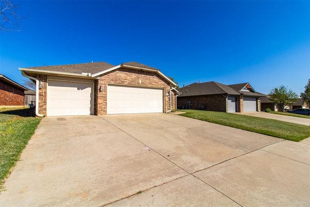 1808 January Place, Moore, OK 73160