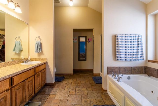 1808 January Place, Moore, OK 73160