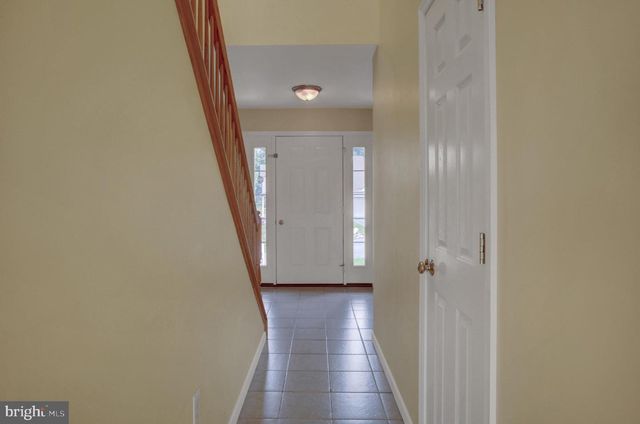 1724 BELL AVE, Chambersburg, PA 17202