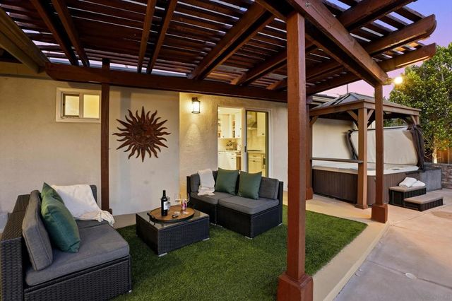 5198 Bocaw Pl, San Diego, CA 92115