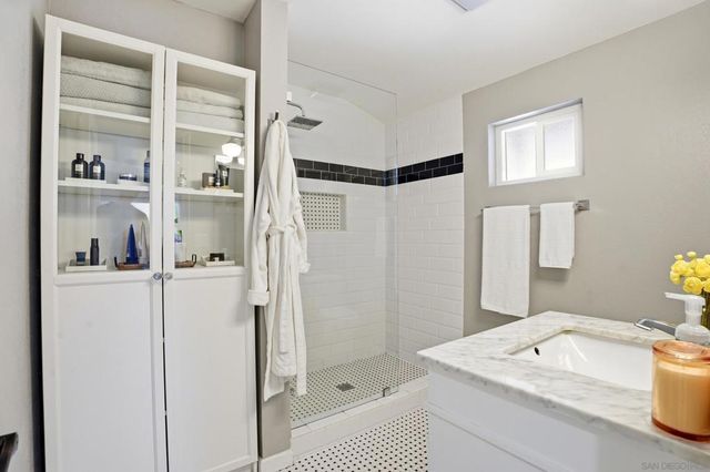 5198 Bocaw Pl, San Diego, CA 92115