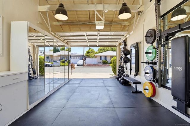 5198 Bocaw Pl, San Diego, CA 92115