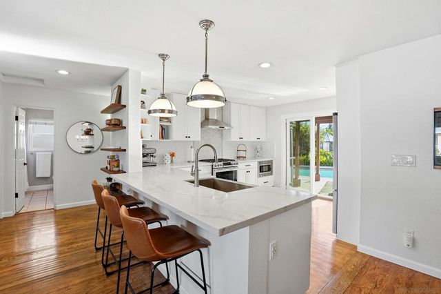 5198 Bocaw Pl, San Diego, CA 92115