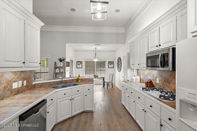 707 Highland Place, Brandon, MS 39047