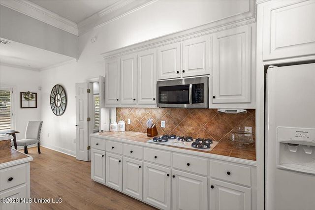707 Highland Place, Brandon, MS 39047