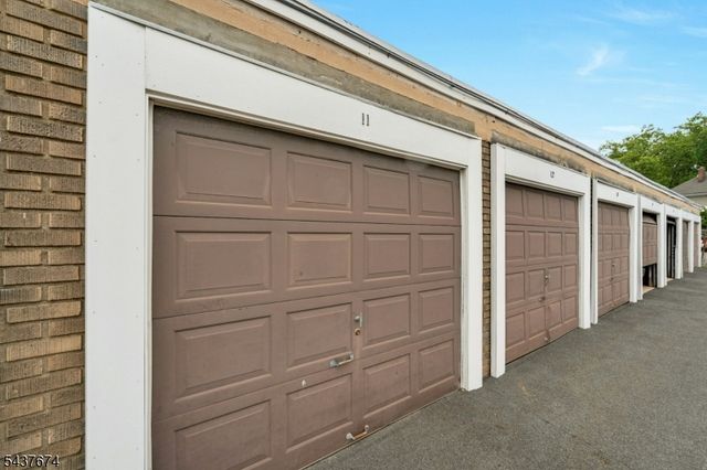 55 Park Avenue 46, Bloomfield Twp., NJ 07003