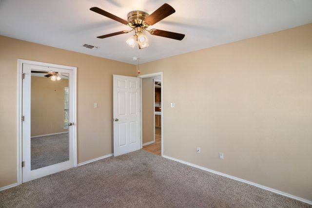 300 E Short Street, Leonard, TX 75452