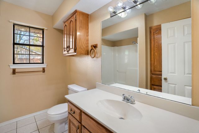300 E Short Street, Leonard, TX 75452