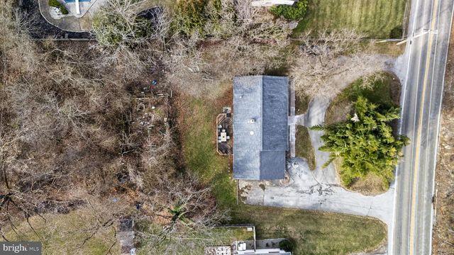 1016 W BOOT RD, Downingtown, PA 19335