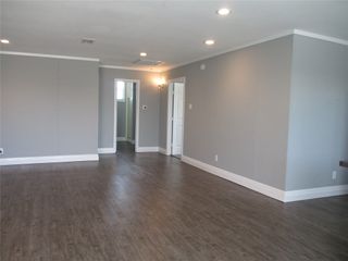 406 N Carrier Parkway 200, Grand Prairie, TX 75050