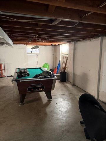3701 W 74TH Street, Prairie Village, KS 66208