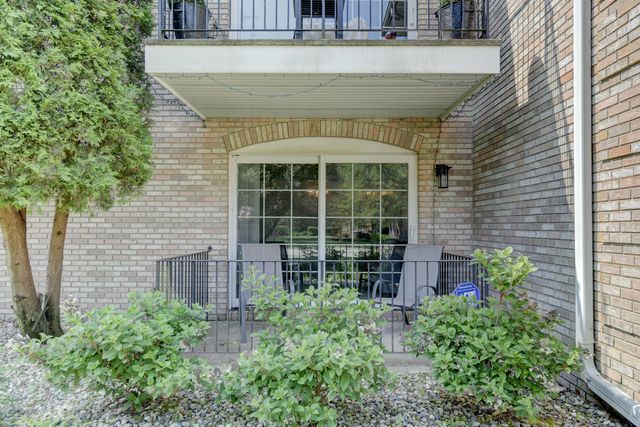 2740 Georgetowne Drive B1, Highland, IN 46322