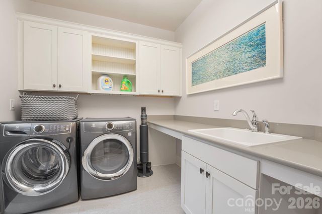 4315 Calvet Court, Charlotte, NC 28210