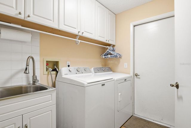 1856 WOOD THRUSH WAY, Palm Harbor, FL 34683