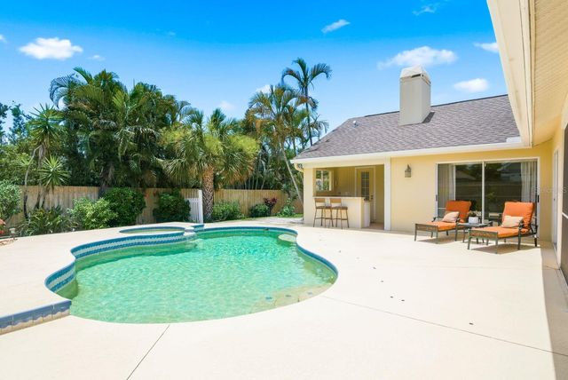 1856 WOOD THRUSH WAY, Palm Harbor, FL 34683