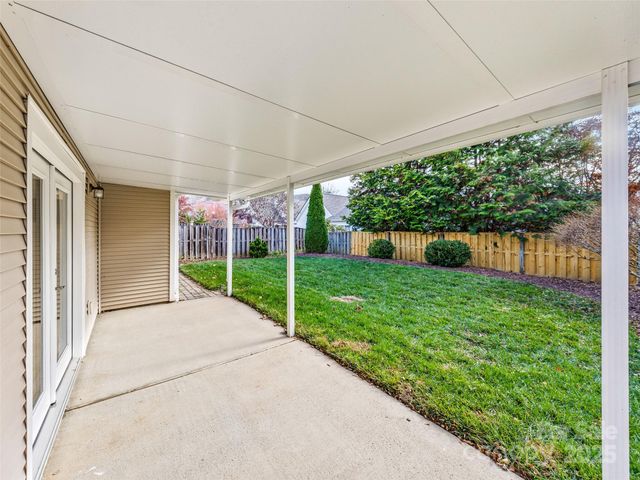 34 Beekeeper Trail, Swannanoa, NC 28778