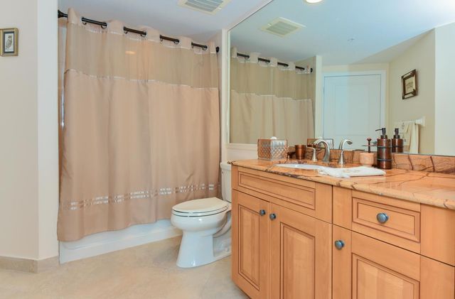 347 N New River Dr 2303, Fort Lauderdale, FL 33301