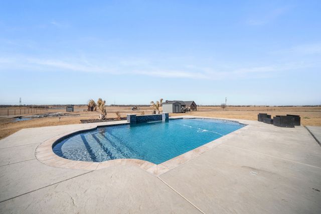 10405 Singleton Road, Maypearl, TX 76064