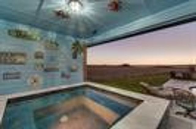 10405 Singleton Road, Maypearl, TX 76064