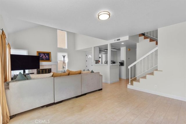 8728 Carlton, Inglewood, CA 90305