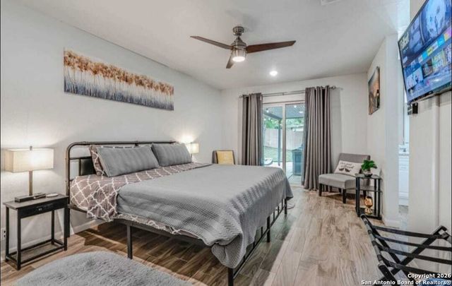 4226 Flint Hill St, San Antonio, TX 78230