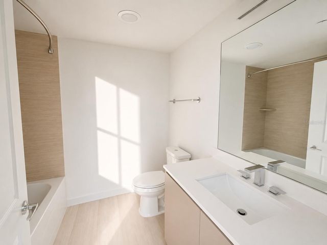 5563 MILLENIA PARK BOULEVARD 301, Orlando, FL 32839
