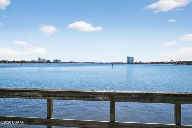 1218 Daytona Avenue, Holly Hill, FL 32117