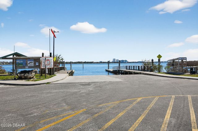 1218 Daytona Avenue, Holly Hill, FL 32117