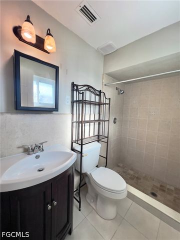 117 SE 45th TER, Cape Coral, FL 33904