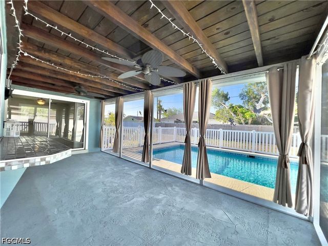 117 SE 45th TER, Cape Coral, FL 33904