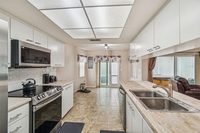 9630 VIA SEGOVIA, New Port Richey, FL 34655