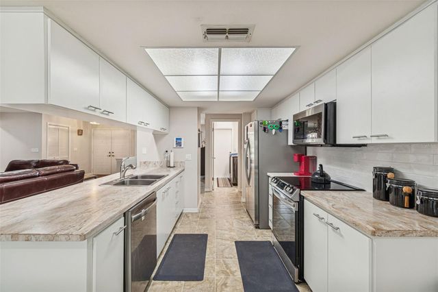 9630 VIA SEGOVIA, New Port Richey, FL 34655