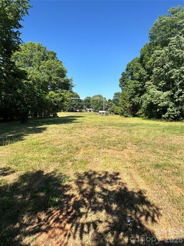 3449 Taylorsville Highway, Statesville, NC 28625