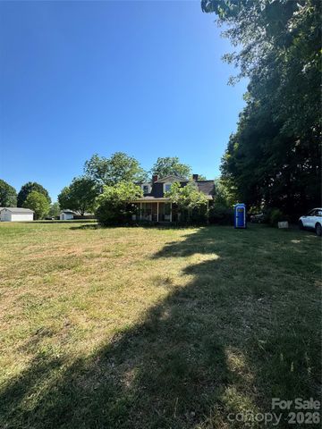 3449 Taylorsville Highway, Statesville, NC 28625