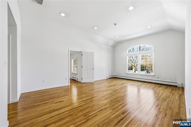 365 Forest Drive, Englewood Cliffs, NJ 07632