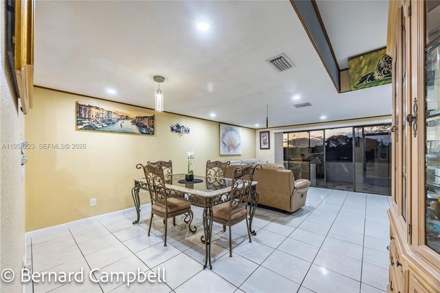 4763 NW 90th Ave, Sunrise, FL 33351