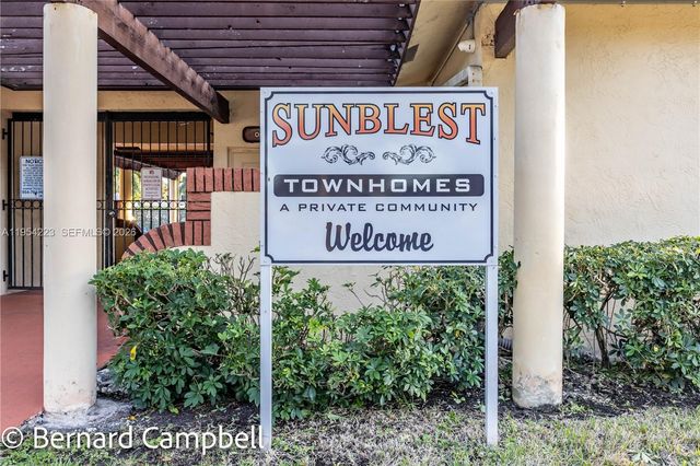 4763 NW 90th Ave, Sunrise, FL 33351