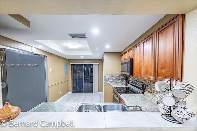 4763 NW 90th Ave, Sunrise, FL 33351