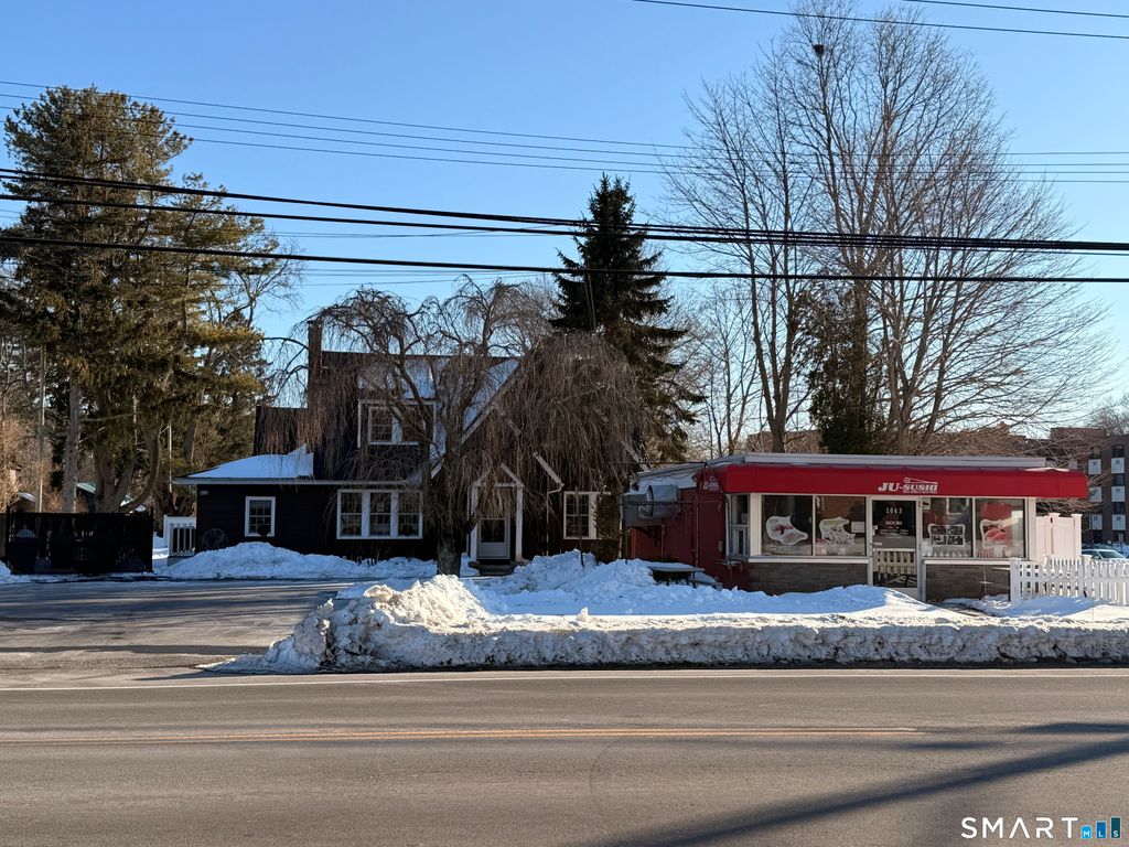 1043 Poquonnock Road, Groton, CT 06340