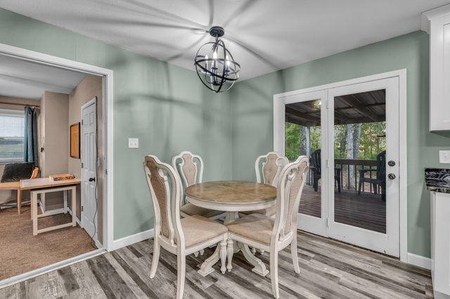 625 County Road 8330, West Plains, MO 65775