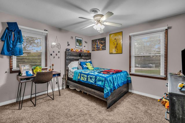 625 County Road 8330, West Plains, MO 65775