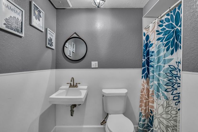 625 County Road 8330, West Plains, MO 65775