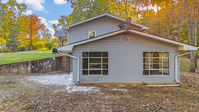625 County Road 8330, West Plains, MO 65775